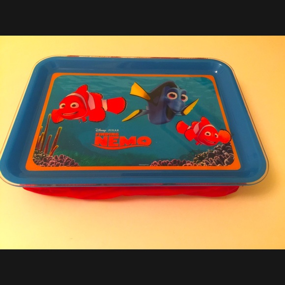 Vintage “Finding NEMO” printed plexiglass personal lap tray with red beanbag - Picture 2 of 3
